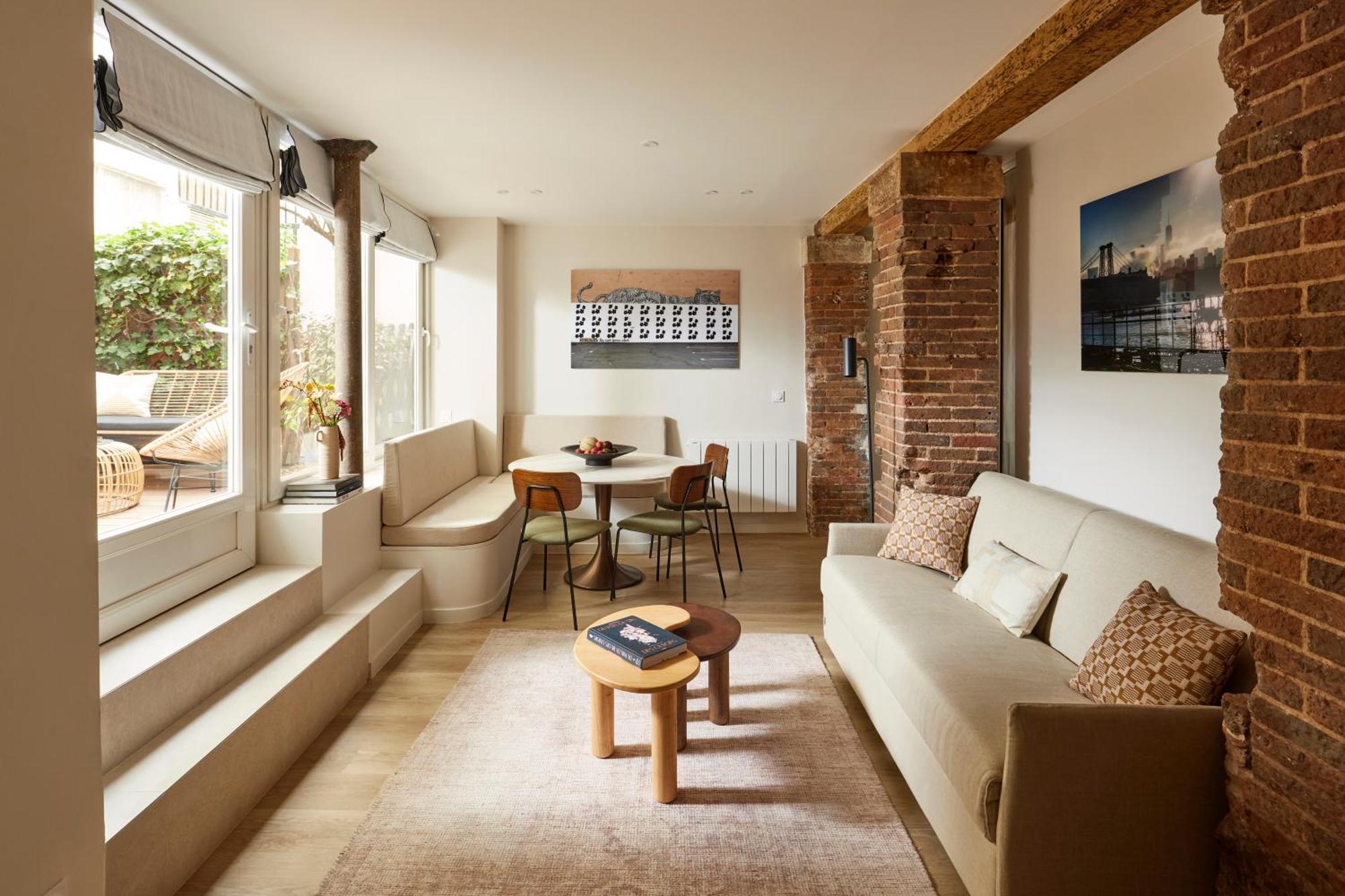 Stylish 2br & 2ba With Private Terrace Appartement