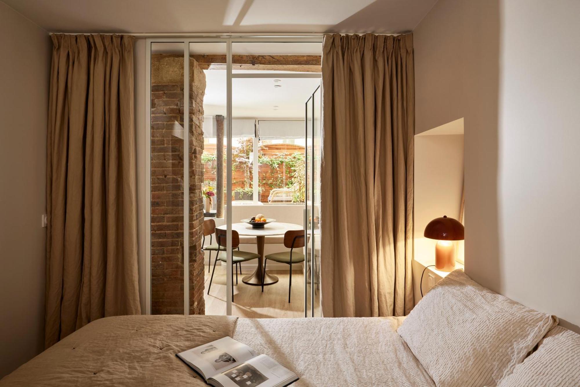 Stylish 2br & 2ba With Private Terrace Appartement *